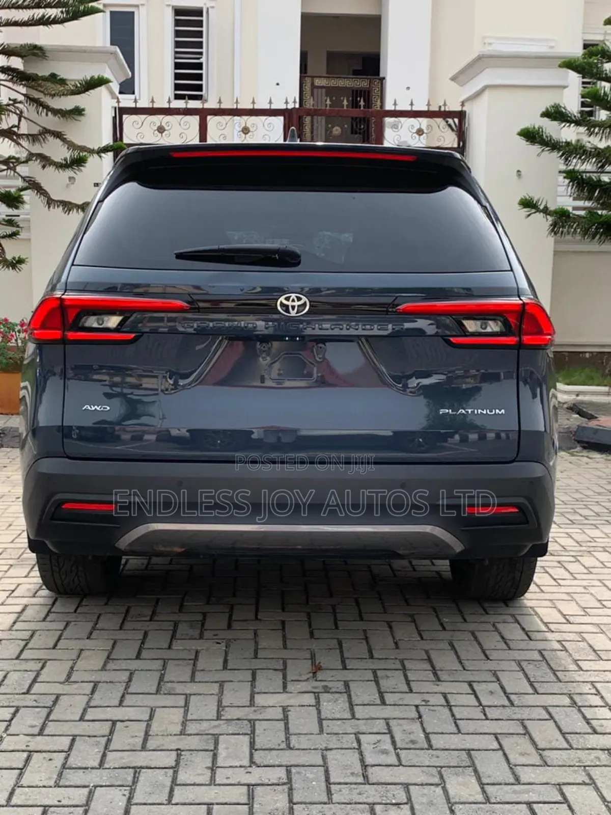 Toyota Highlander Platinum AWD 2024 Gray