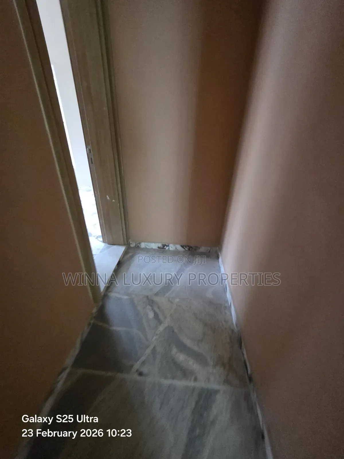 4bdrm Bungalow in Nana Estate, Lugbe District for rent