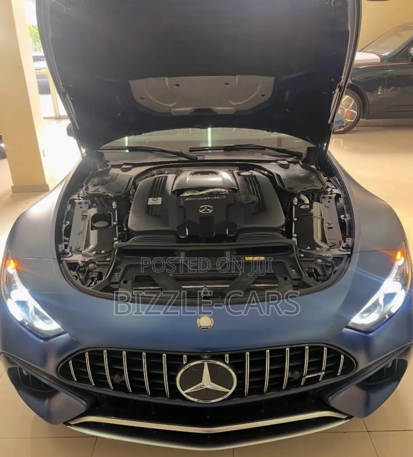 New Mercedes-Benz SL-Class AMG SL 63 AWD 2024 Blue