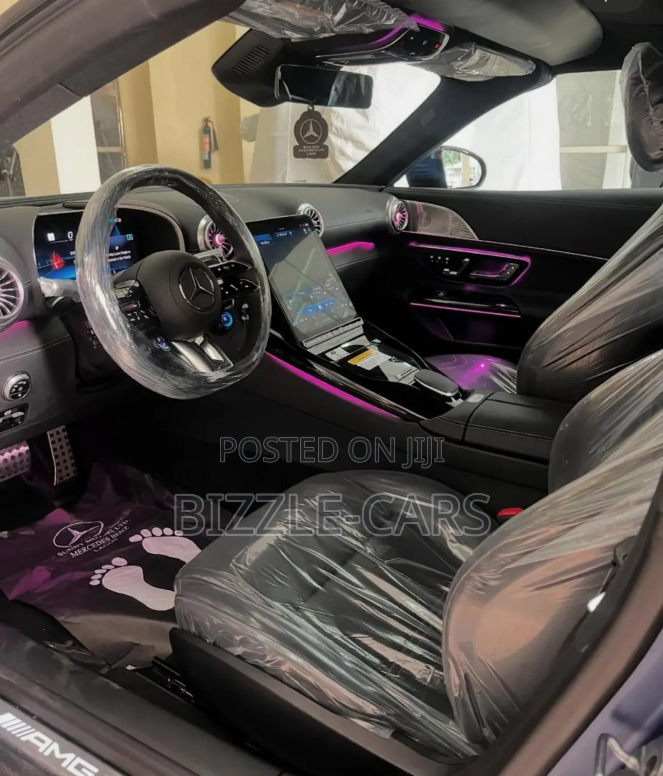 New Mercedes-Benz SL-Class AMG SL 63 AWD 2024 Blue