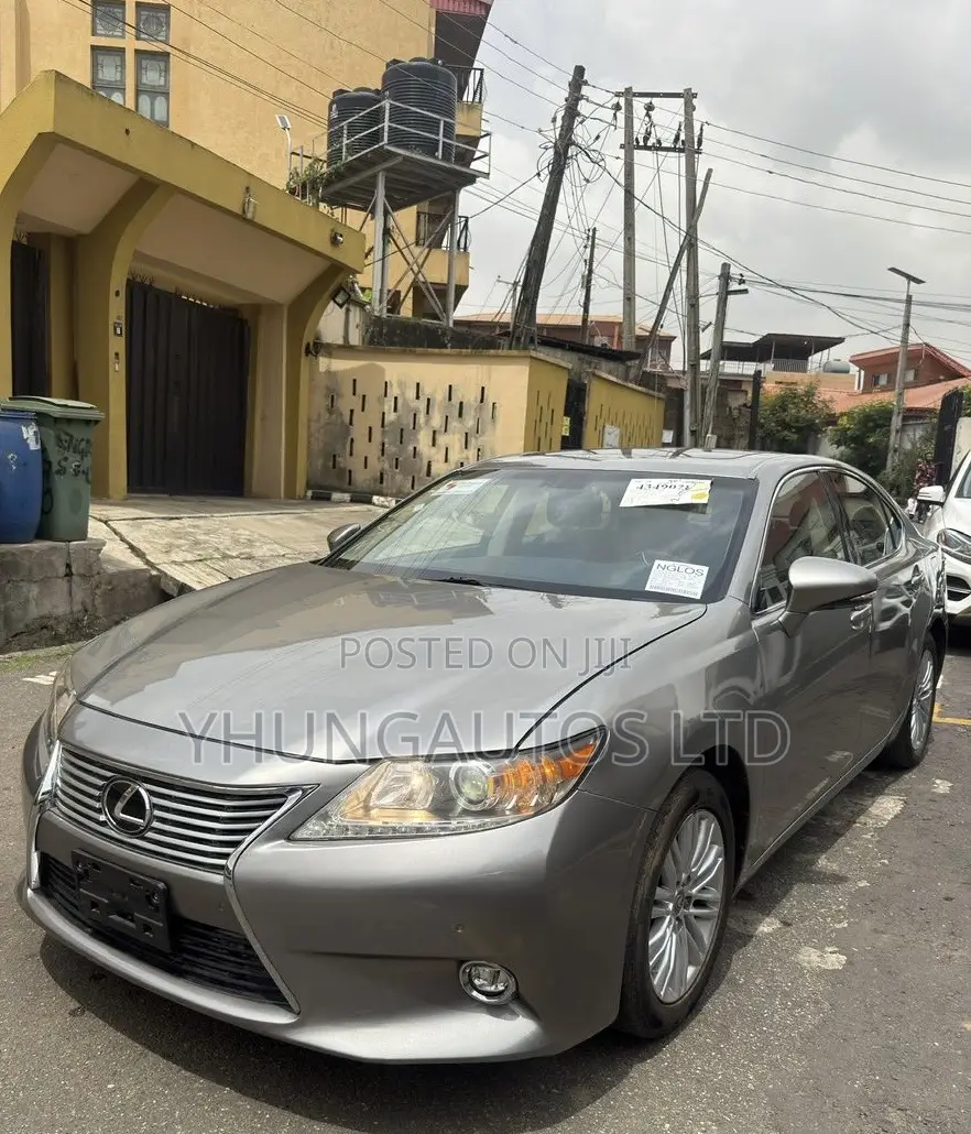 Lexus ES 350 FWD 2015 Gold