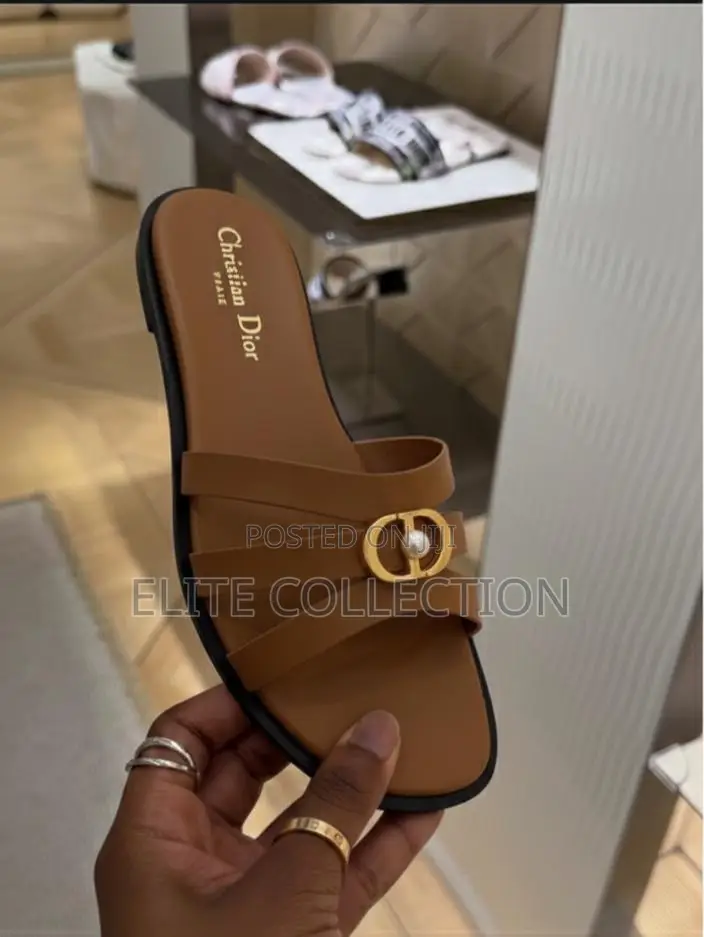 Dior Premium Luxe Slide* *Size: 37 38 39 40 41 42*
