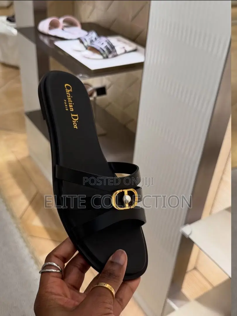 Dior Premium Luxe Slide* *Size: 37 38 39 40 41 42*