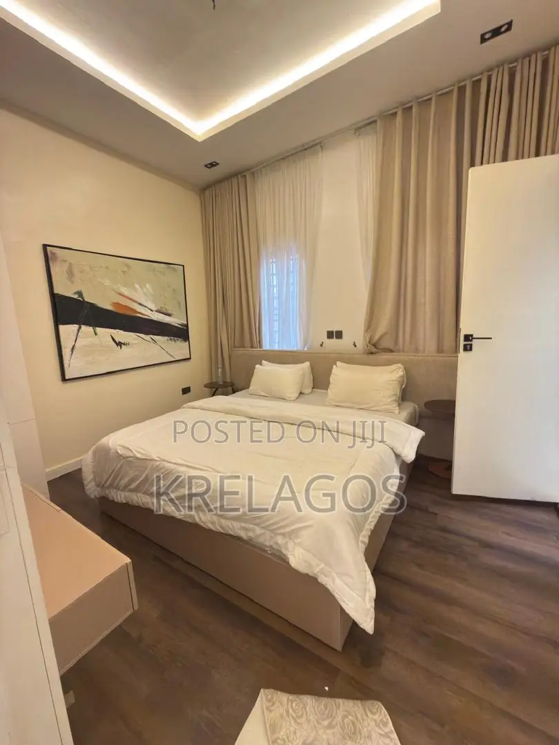 Furnished 2bdrm Apartment in Chevron for sale