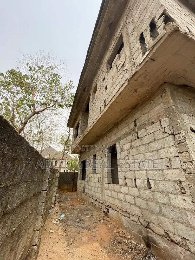 2bdrm Block of Flats in Kubwa for sale