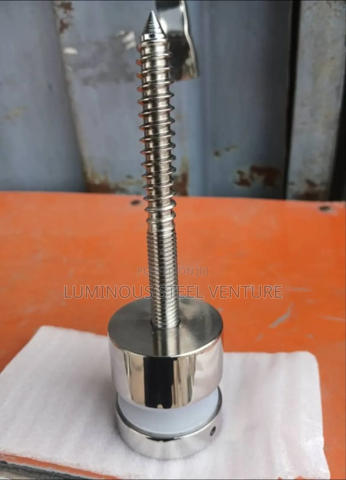 For 10mm Glass, Get Studs 10x35 to Enhance the Appearance of Your Glas