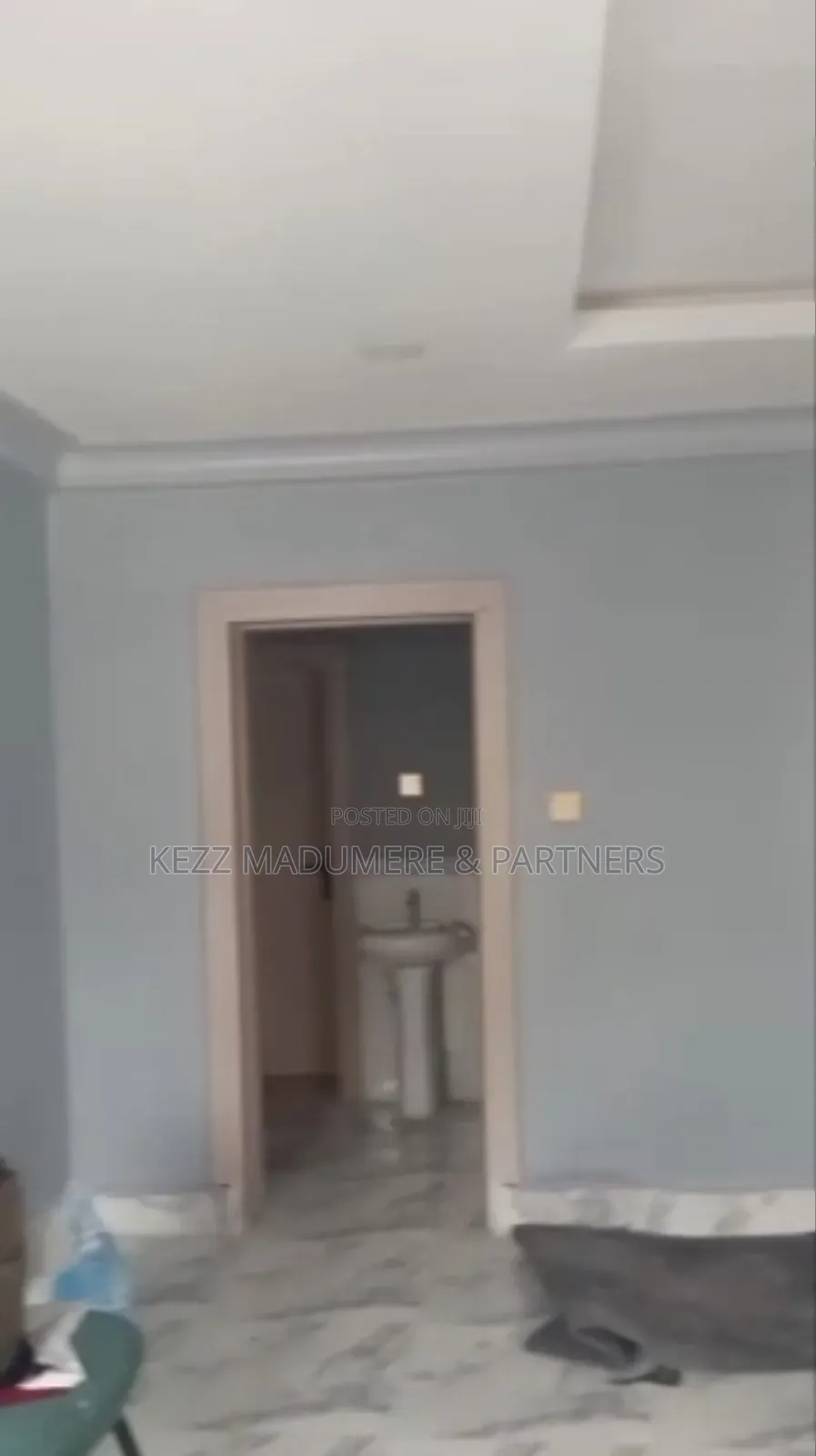 2bdrm Block of Flats in Stadium Road, Port for rent