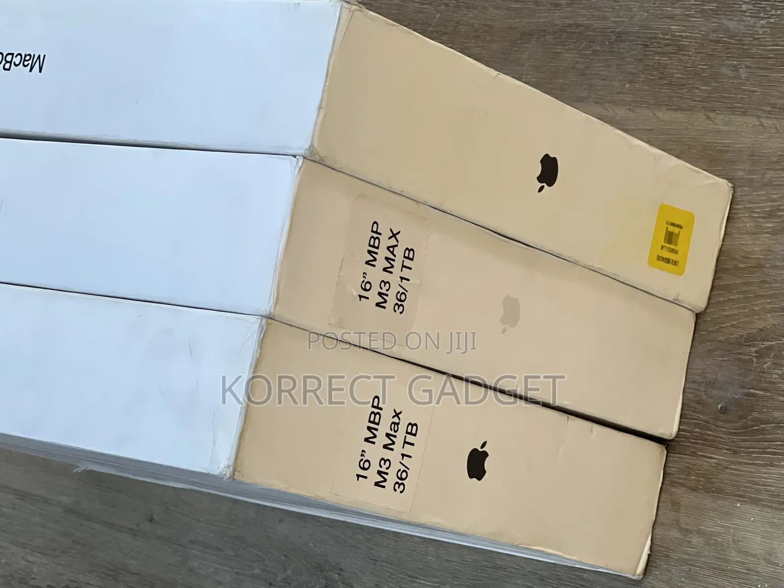 New Apple MacBook Pro 2023 M3 Max 16-inch 36GB Apple M3 Max SSD 1T