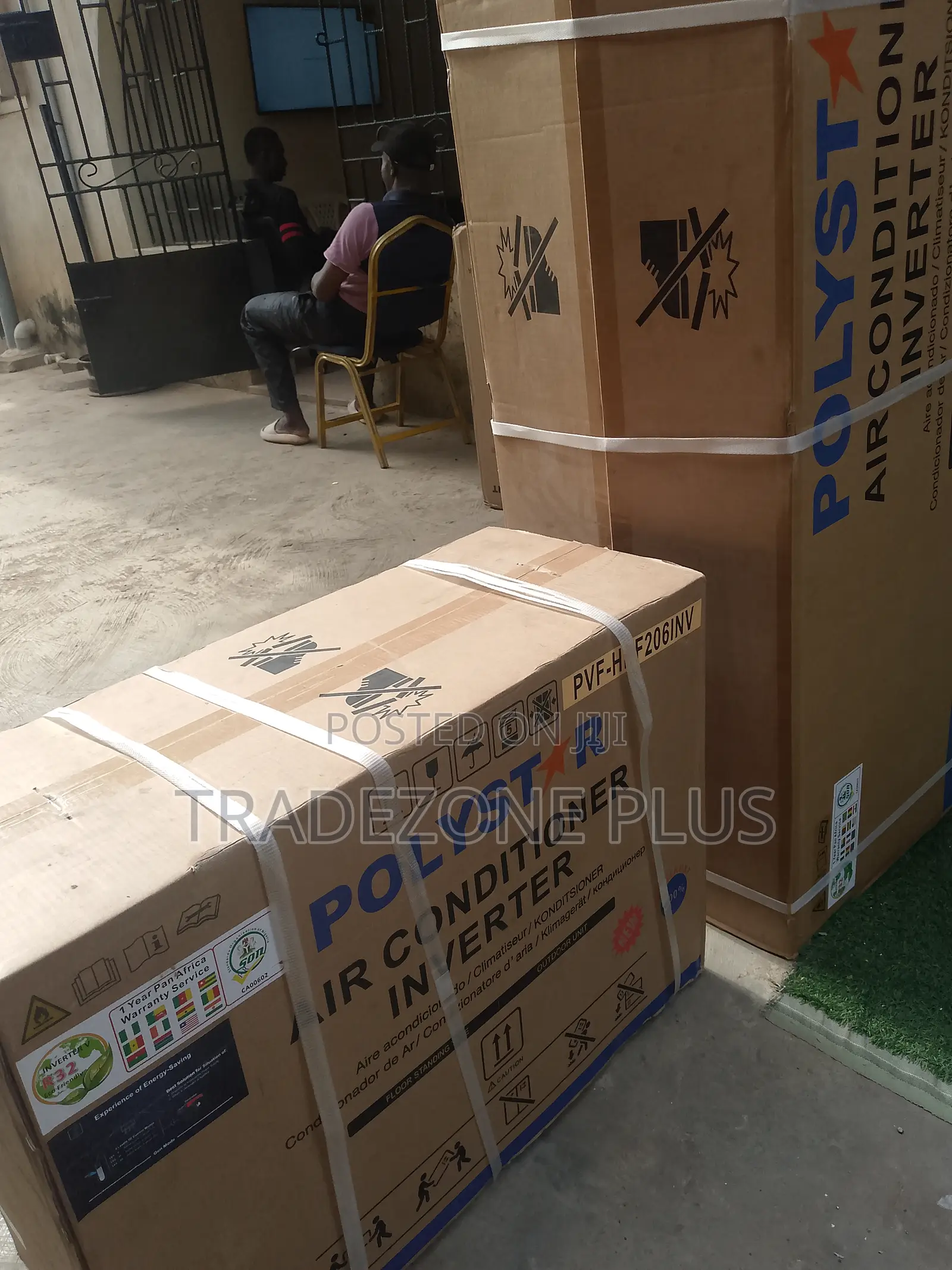 Polystar Standing 2 Ton Ac –Energy Saving Inverter Model PVF-Hdf206inv
