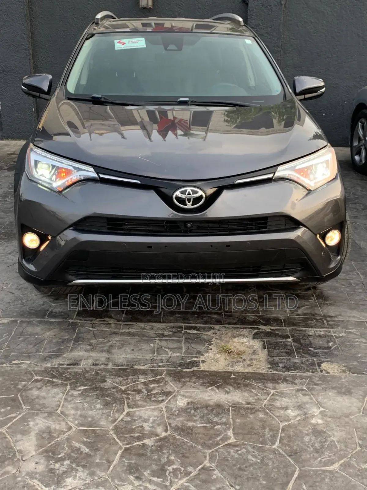 Toyota RAV4 Limited AWD (2.5L 4cyl 6A) 2016 Gray