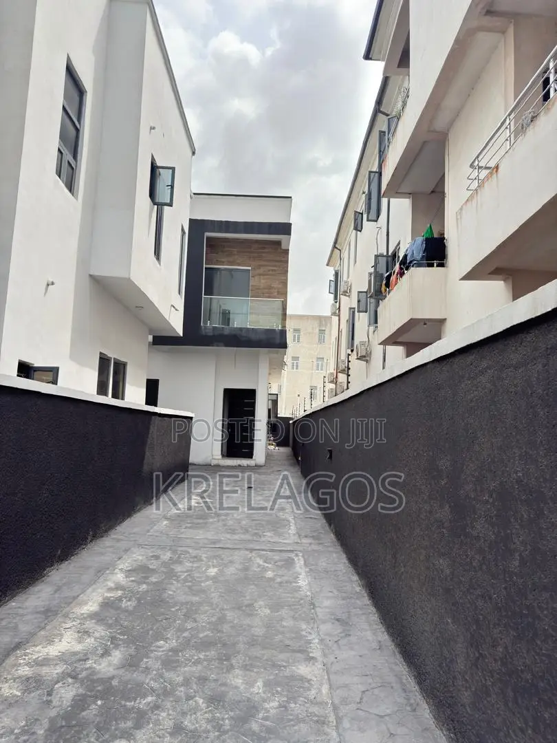 4bdrm Duplex in VGC / Ajah for sale