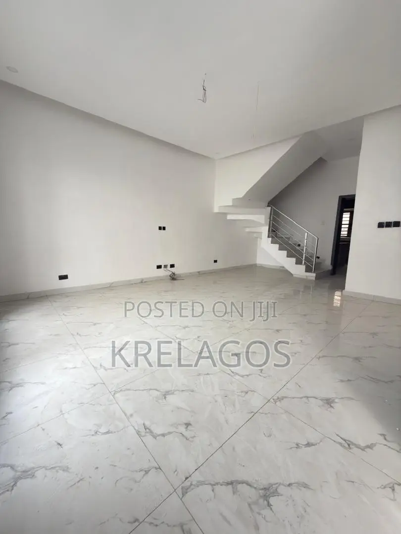 4bdrm Duplex in VGC / Ajah for sale