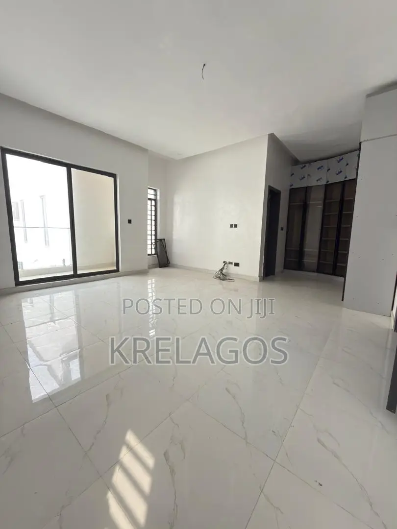 4bdrm Duplex in VGC / Ajah for sale
