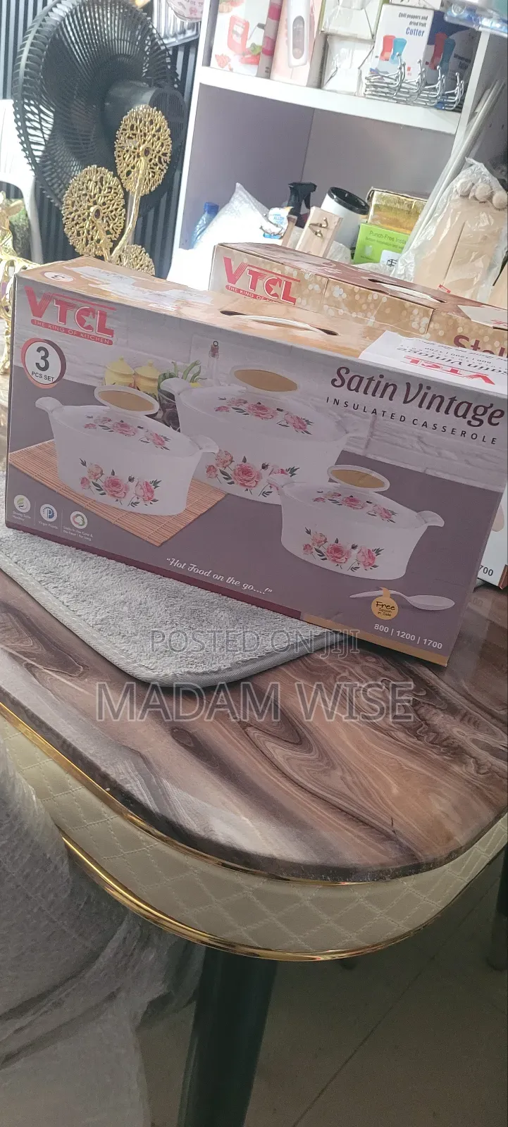 Insulated Hot Pot Dish. VTCL Brand. 3 Set.