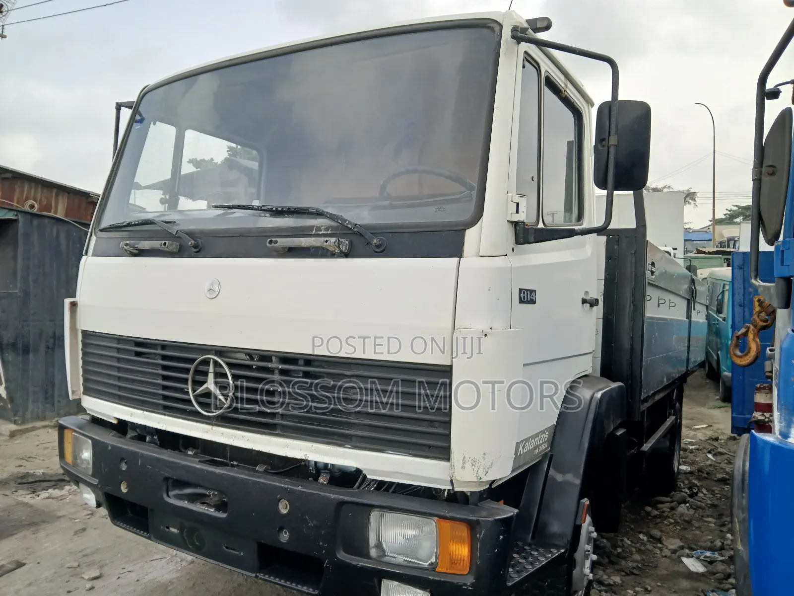Mercedes Truck 814