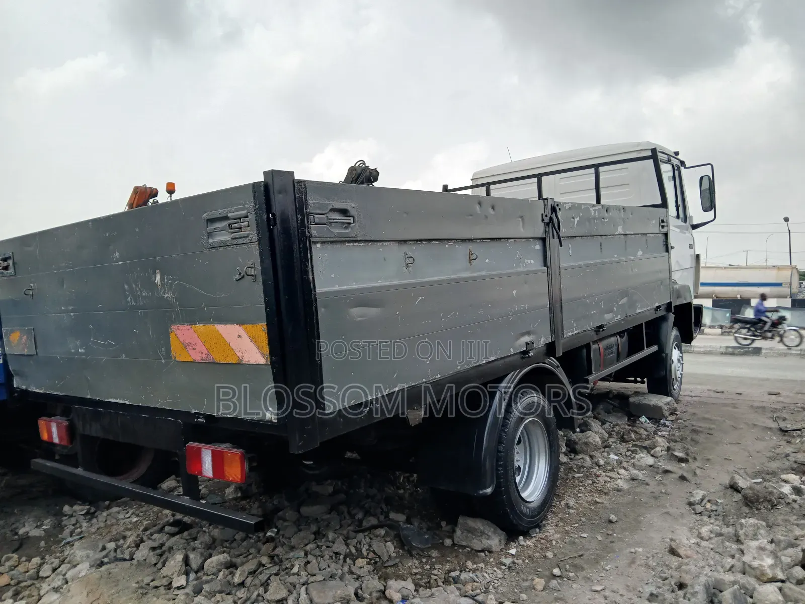 Mercedes Truck 814