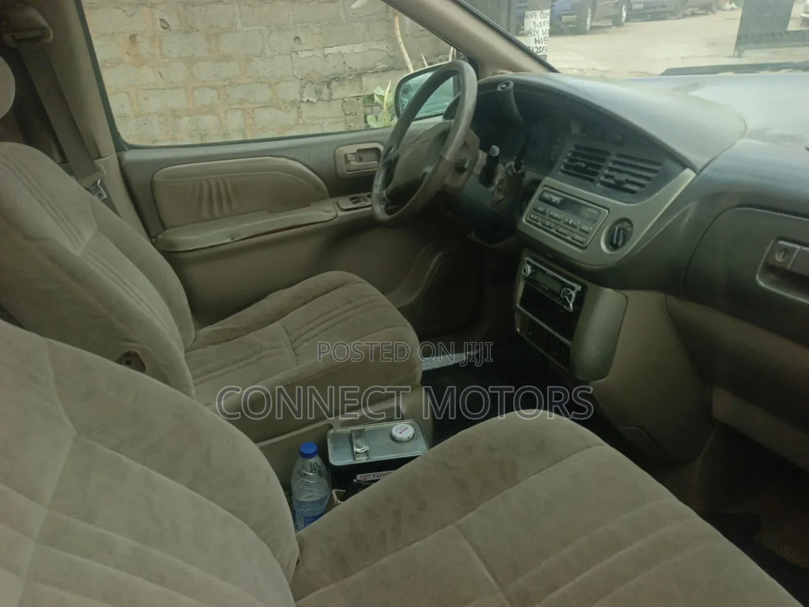 Toyota Sienna 2002 Gold