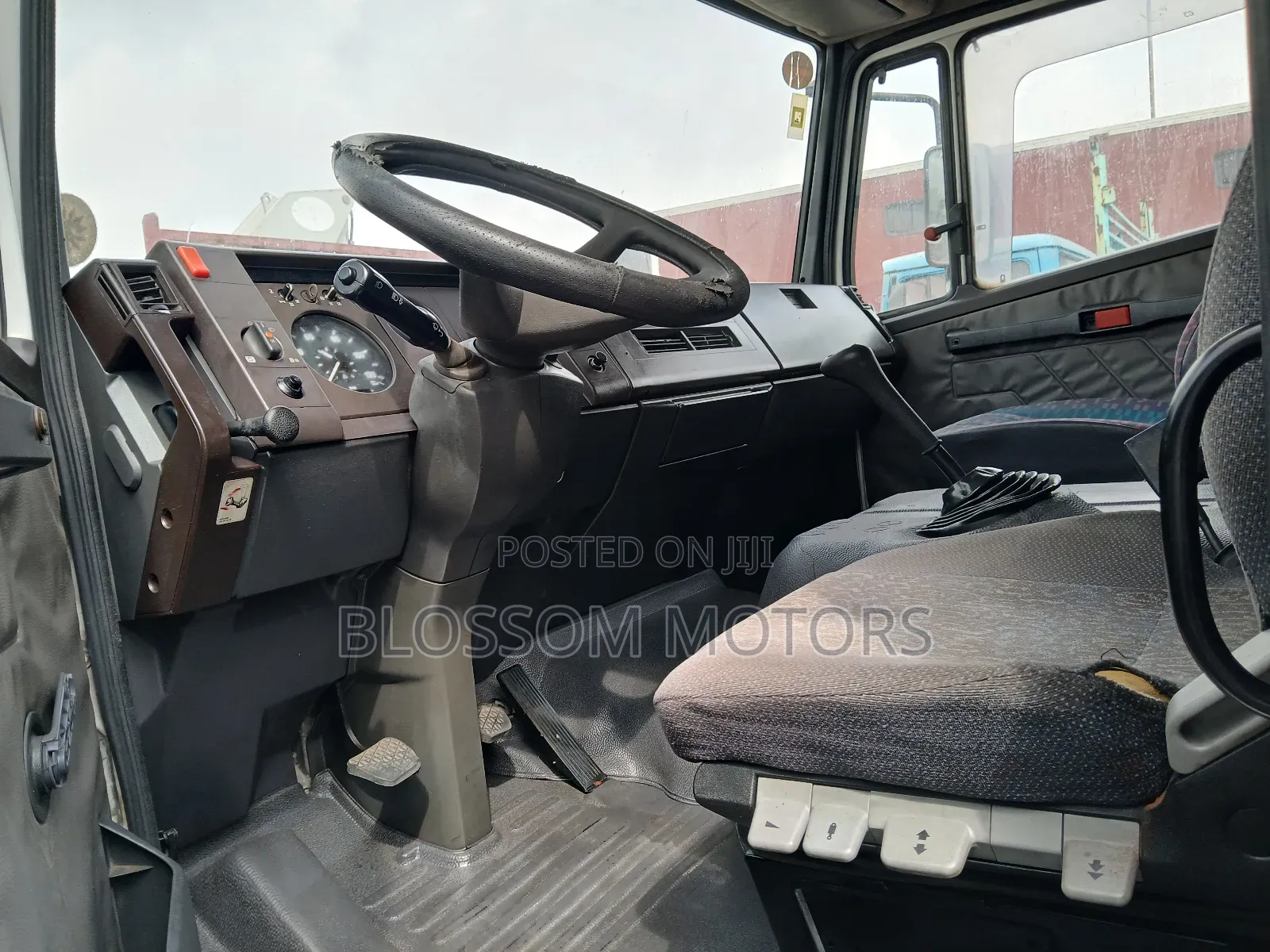 Mercedes 814