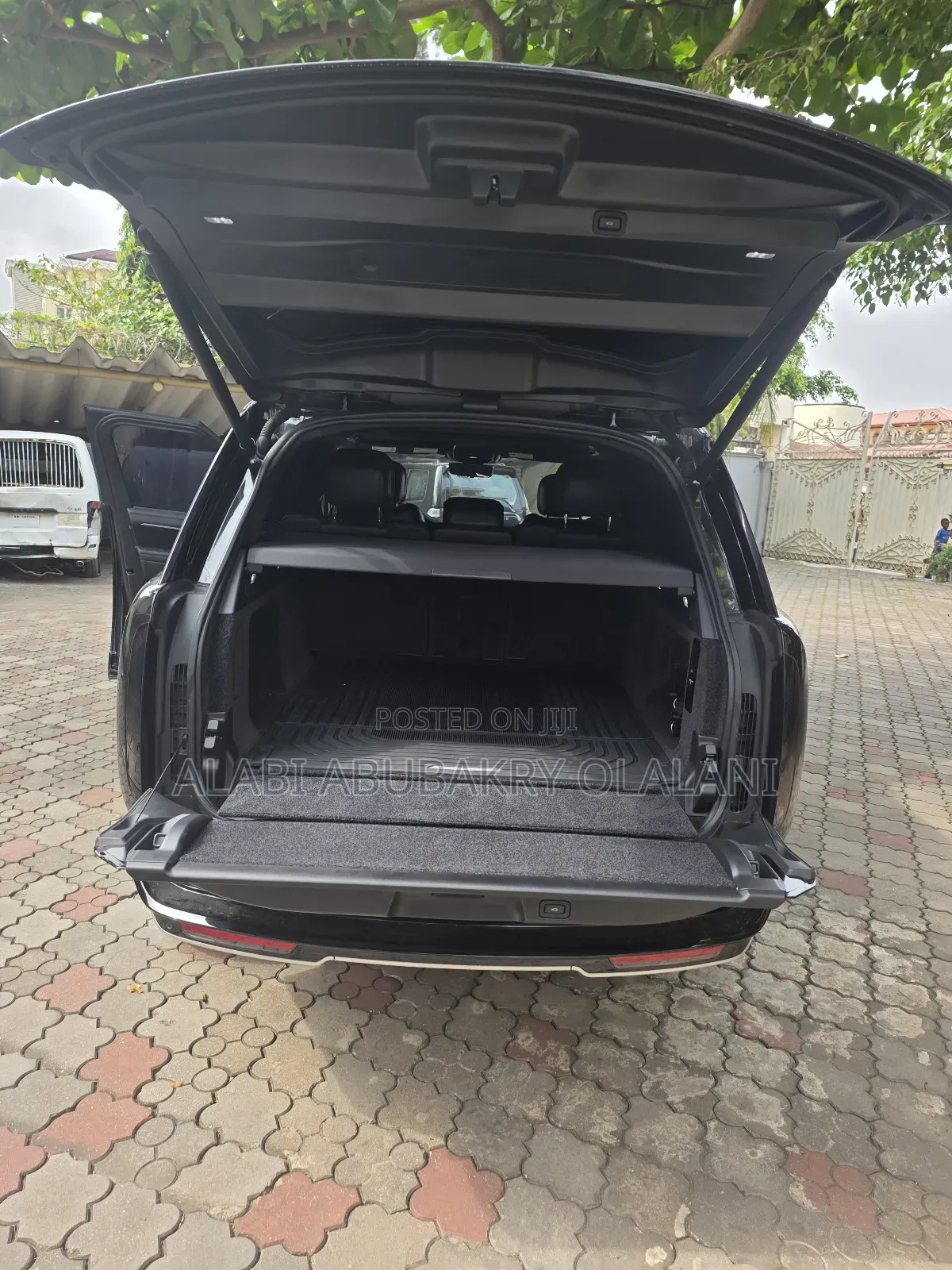 Land Rover Range Rover 2022 Black