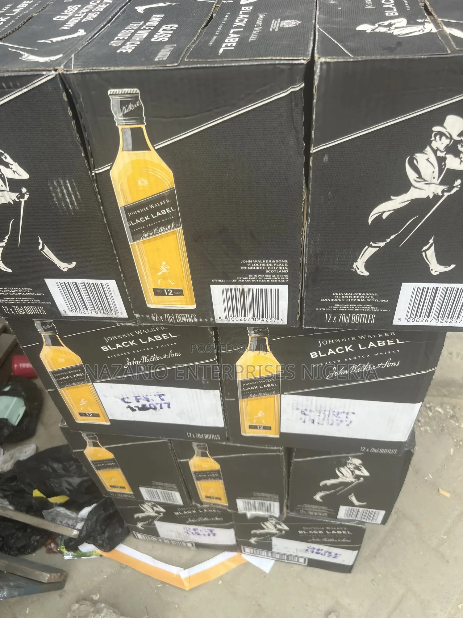 Johnnie Walker Black Label 700ml – By 12 Bottles (Original)