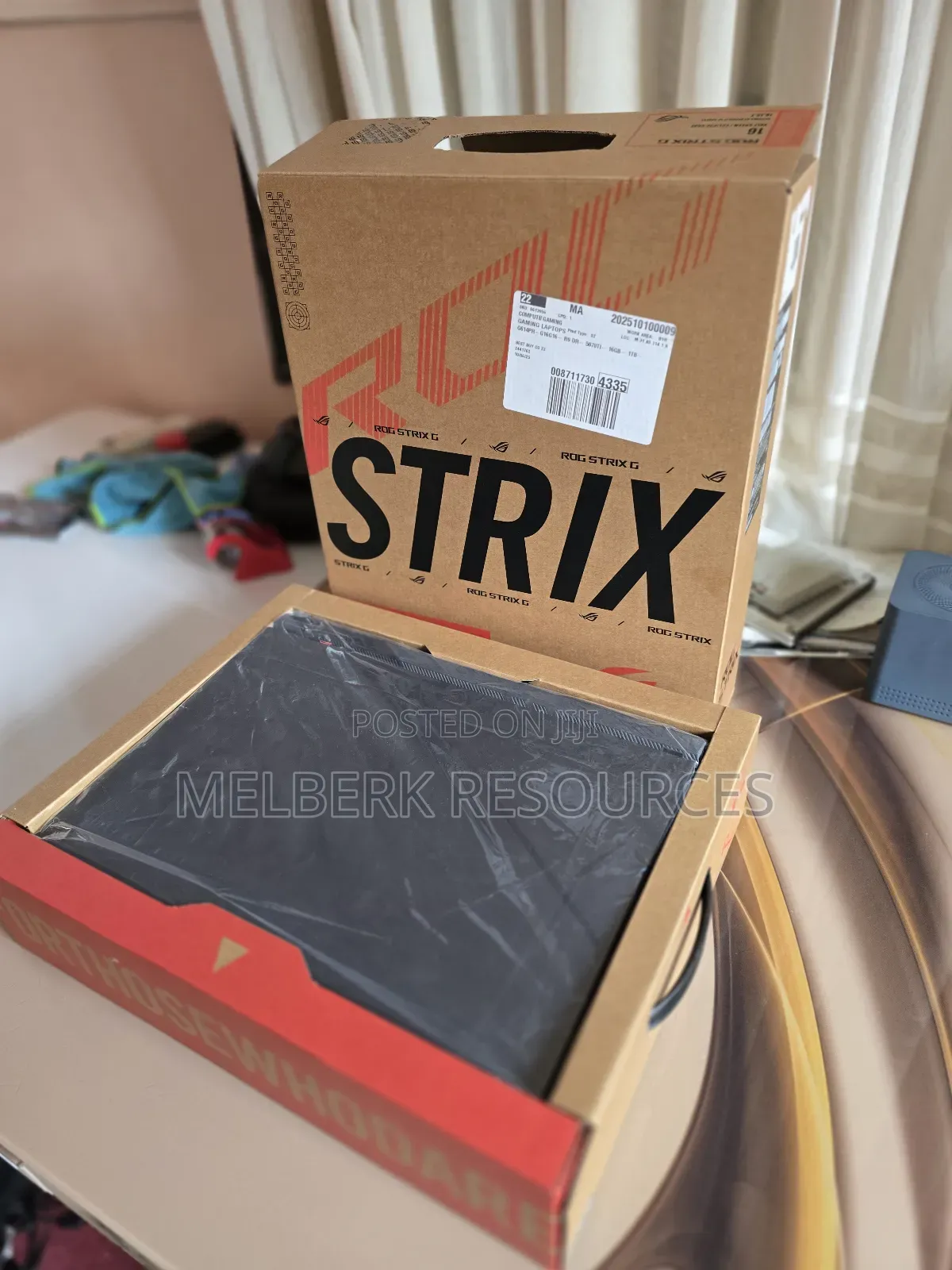 New Laptop Asus ROG Strix G16 G614 32GB AMD Ryzen 9 SSD 1T