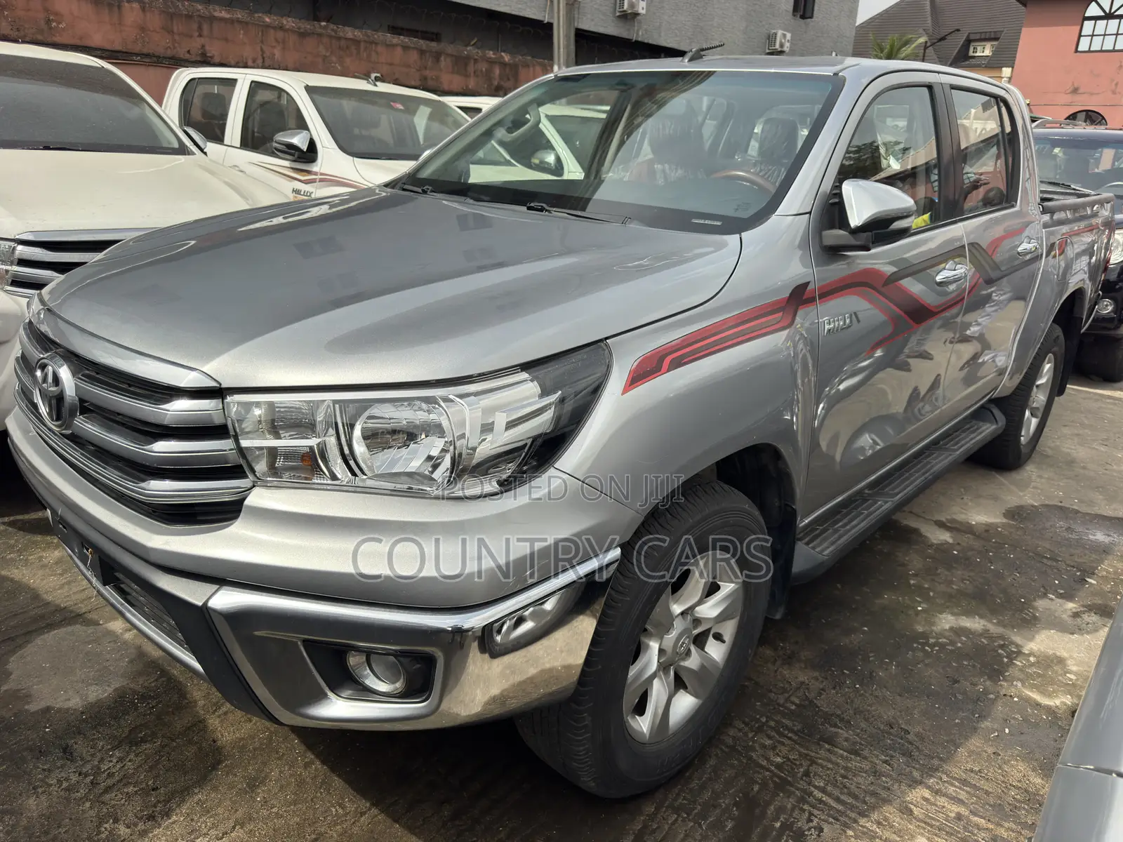 Toyota Hilux SR5+ 4x4 2019 Silver