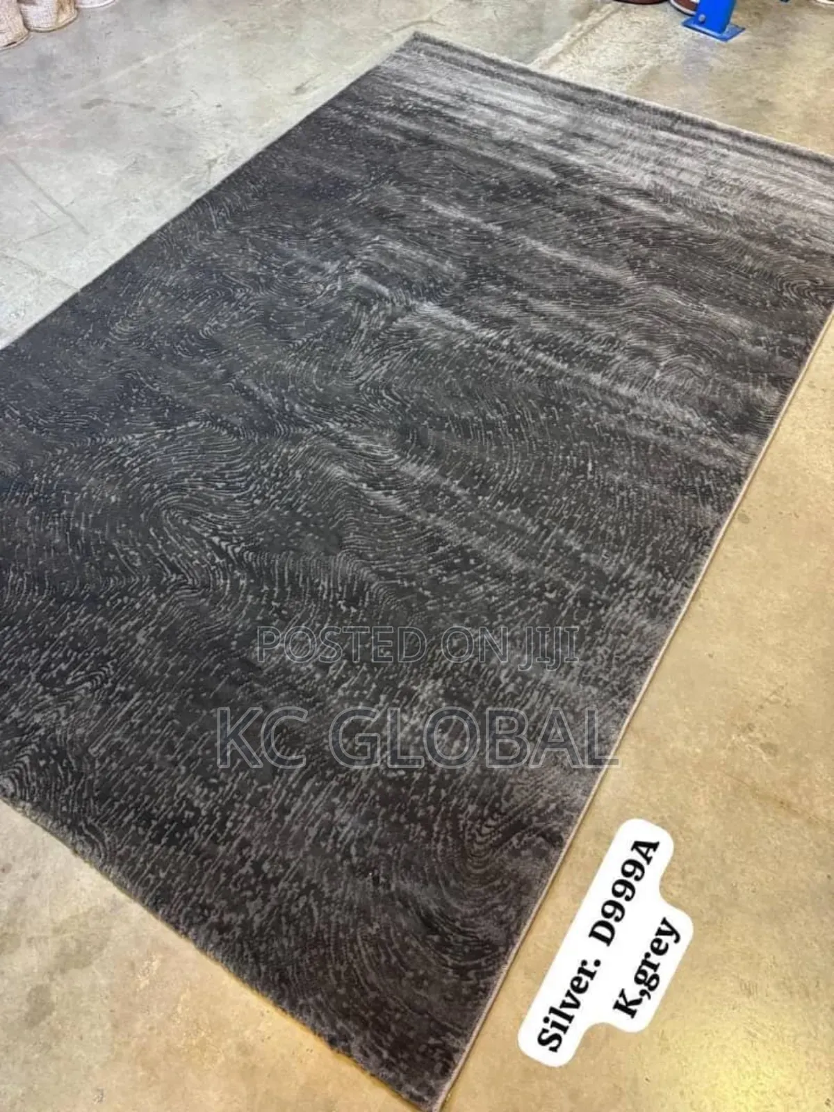 All Sizes in Center Rug Available 4/6 5/7 Etc