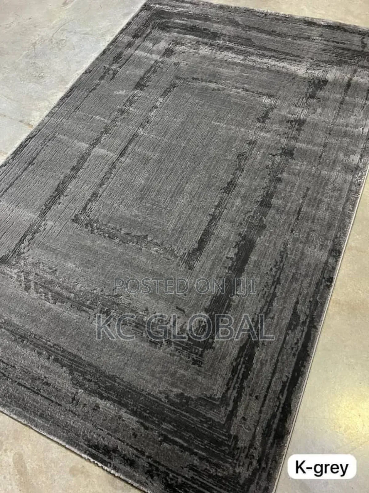 All Sizes in Center Rug Available 4/6 5/7 Etc