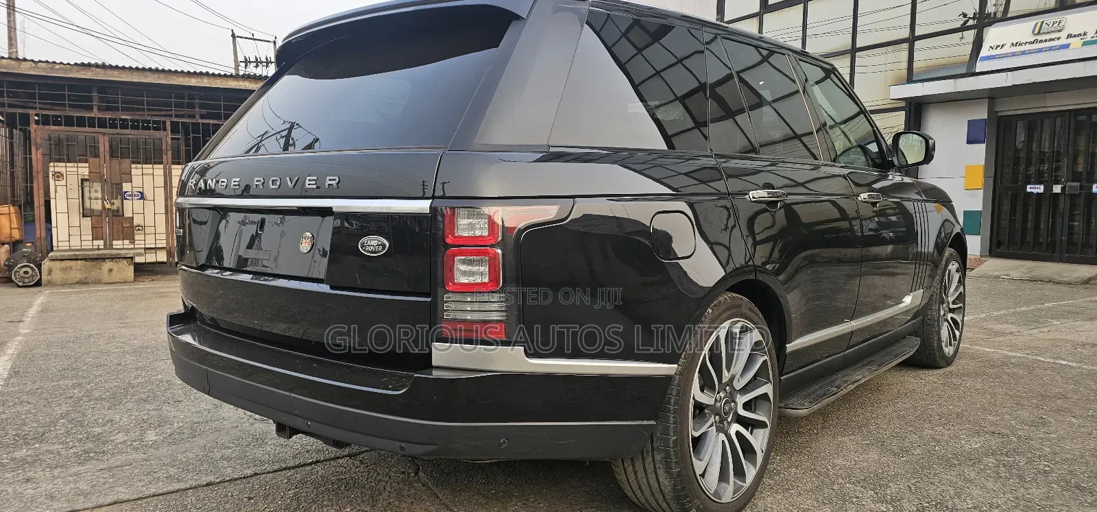 Land Rover Range Rover Vogue 2015 Black