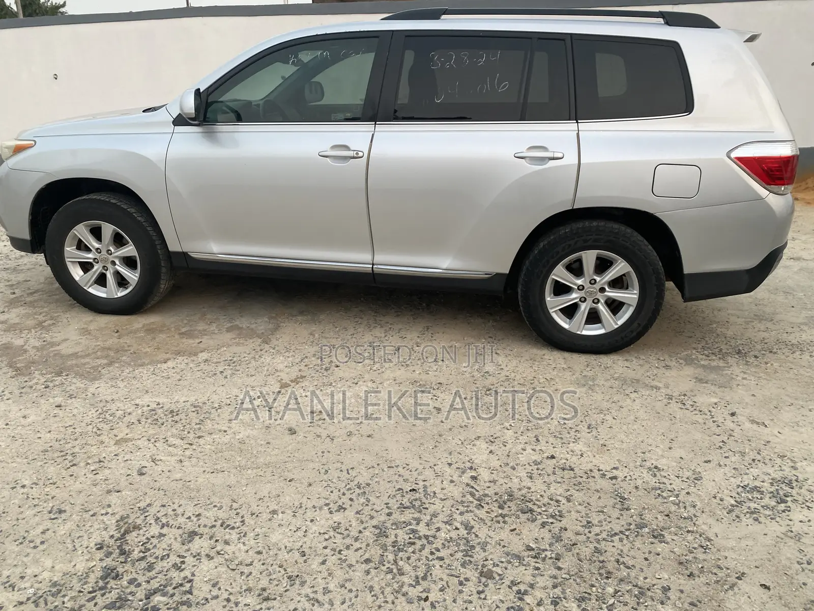 Toyota Highlander 2012 Silver