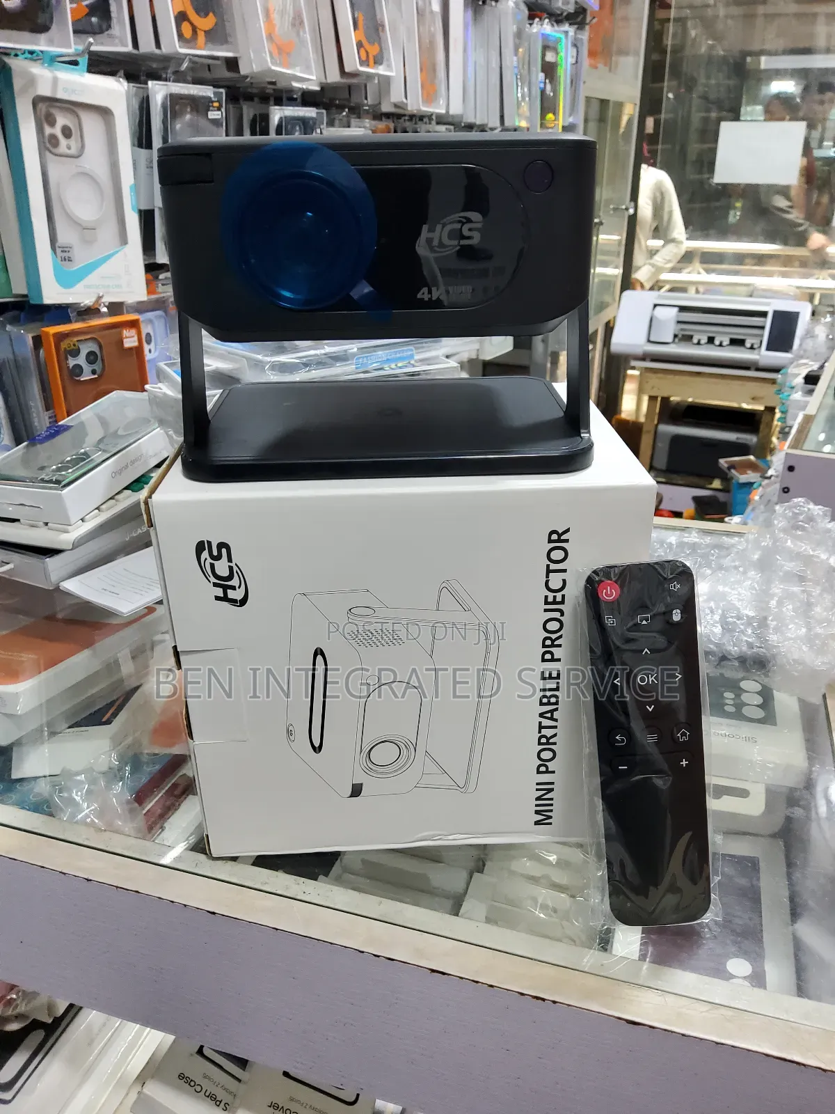 HCS Mini Portable Projector: Your 200" Pocket Cinema Gaming Station