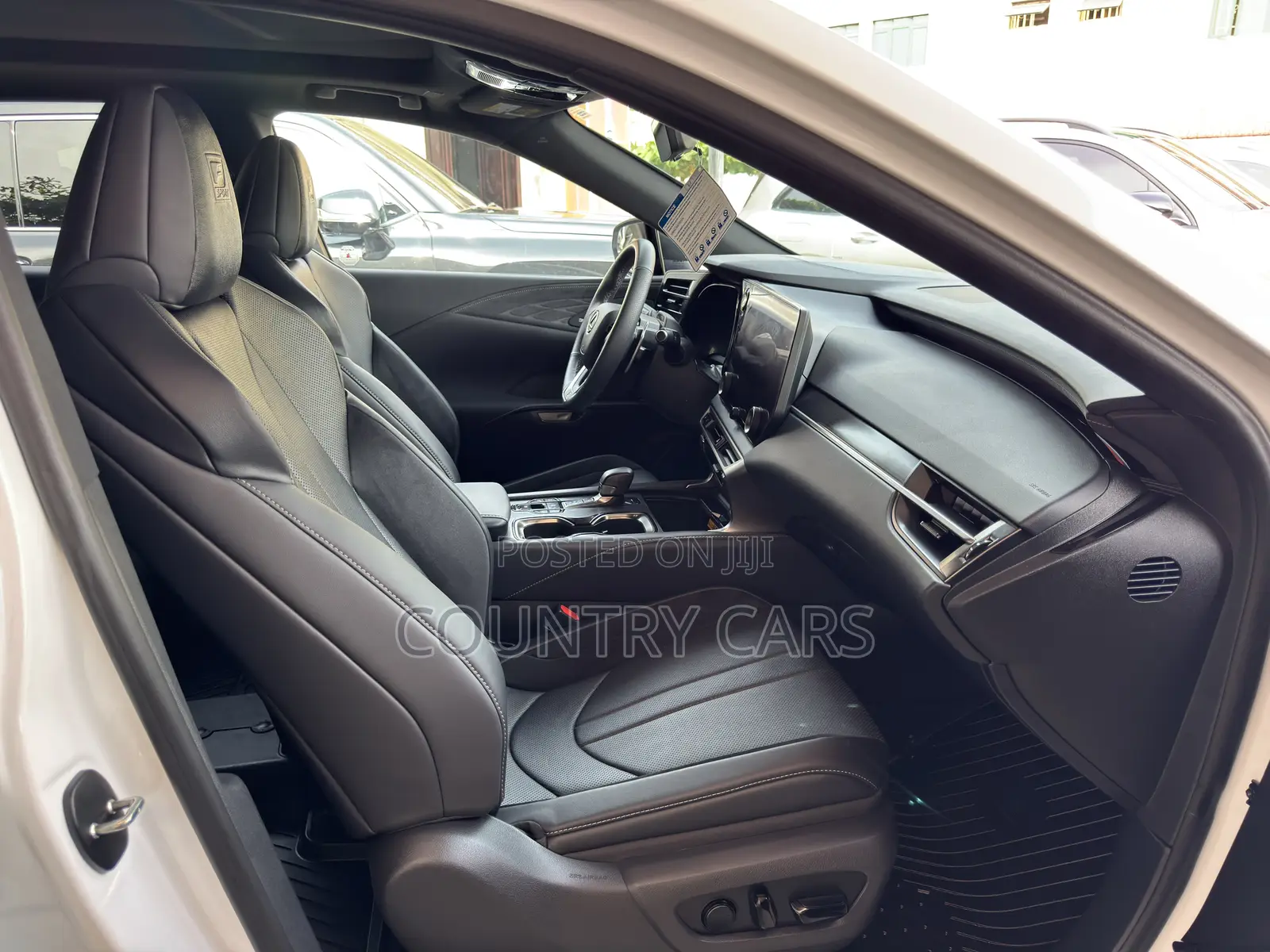 Lexus RX 350 F SPORT AWD 2024 White