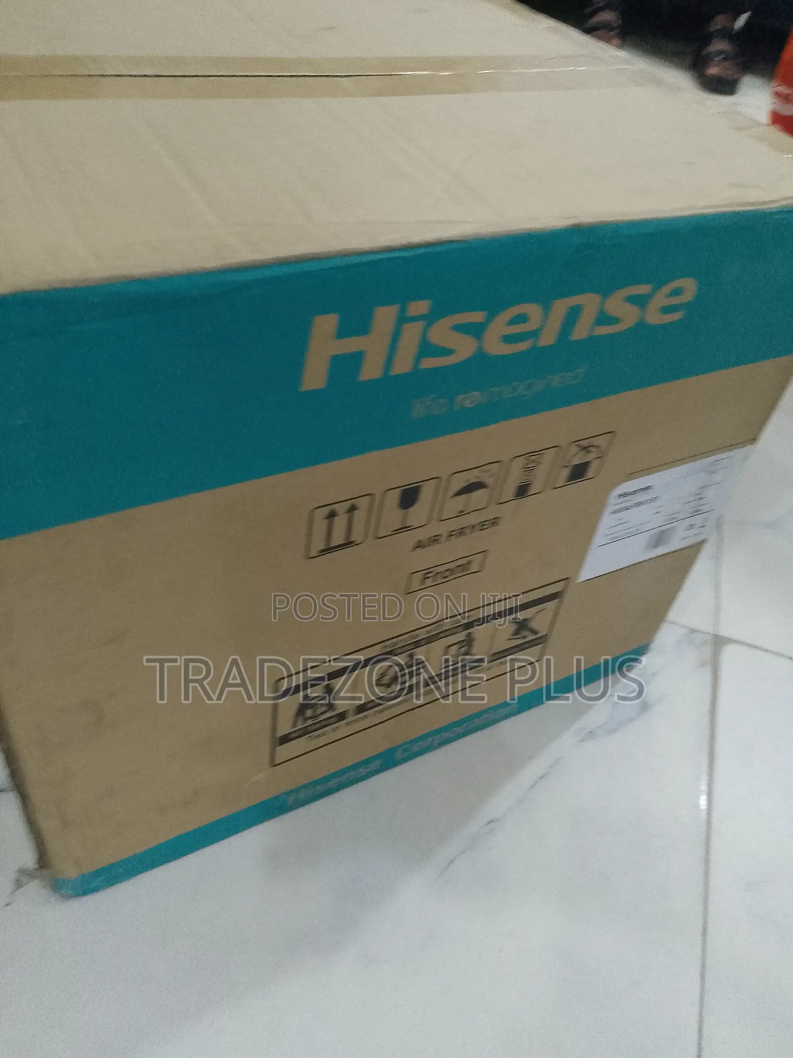 Hisense 8l Modern Digital Air Fryer With Temperature Precision Control