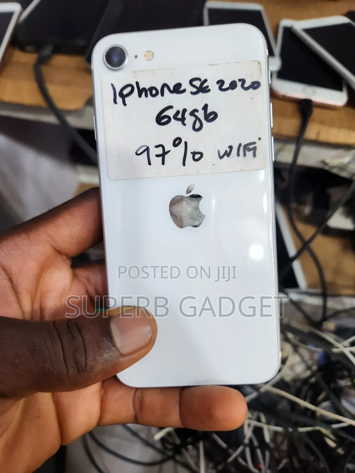 Apple iPhone SE (2020) 64 GB White