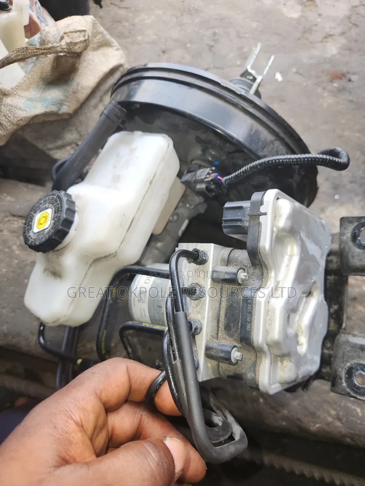 Toyota Tundra 2022 Abs Pump And Master Cylinder And Booster