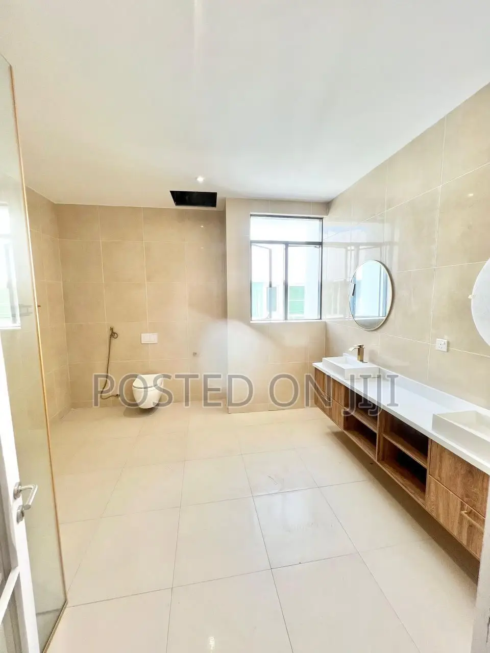5bdrm Duplex in Ajah Lekki for sale