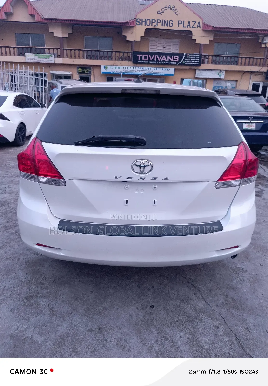 Toyota Venza V6 AWD 2010 White