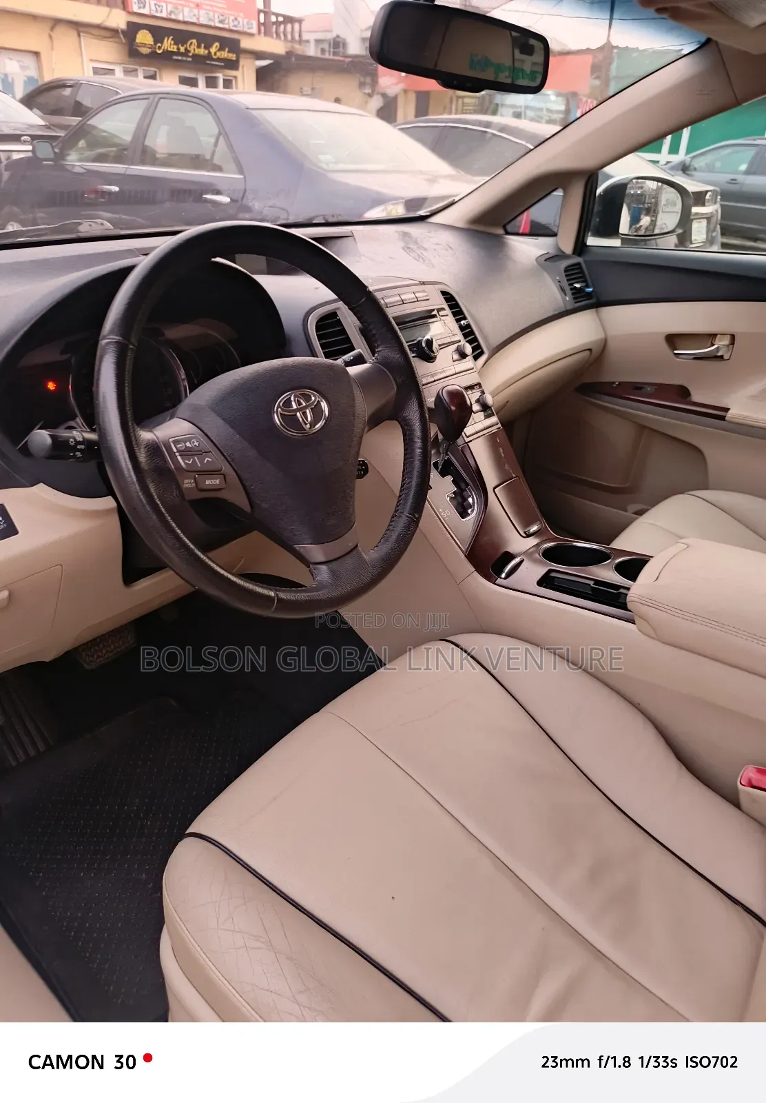 Toyota Venza V6 AWD 2010 White