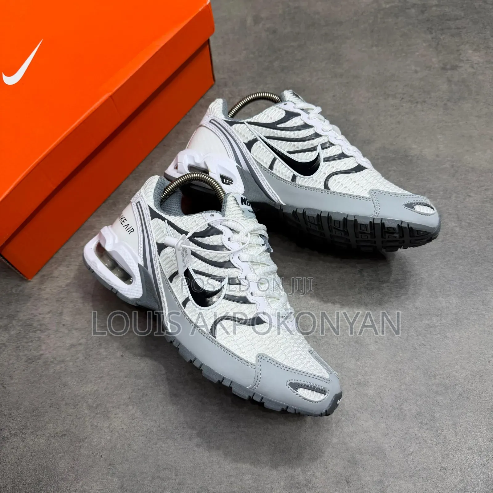 Nike Airmax Torch 4 White Wolf Sneakers