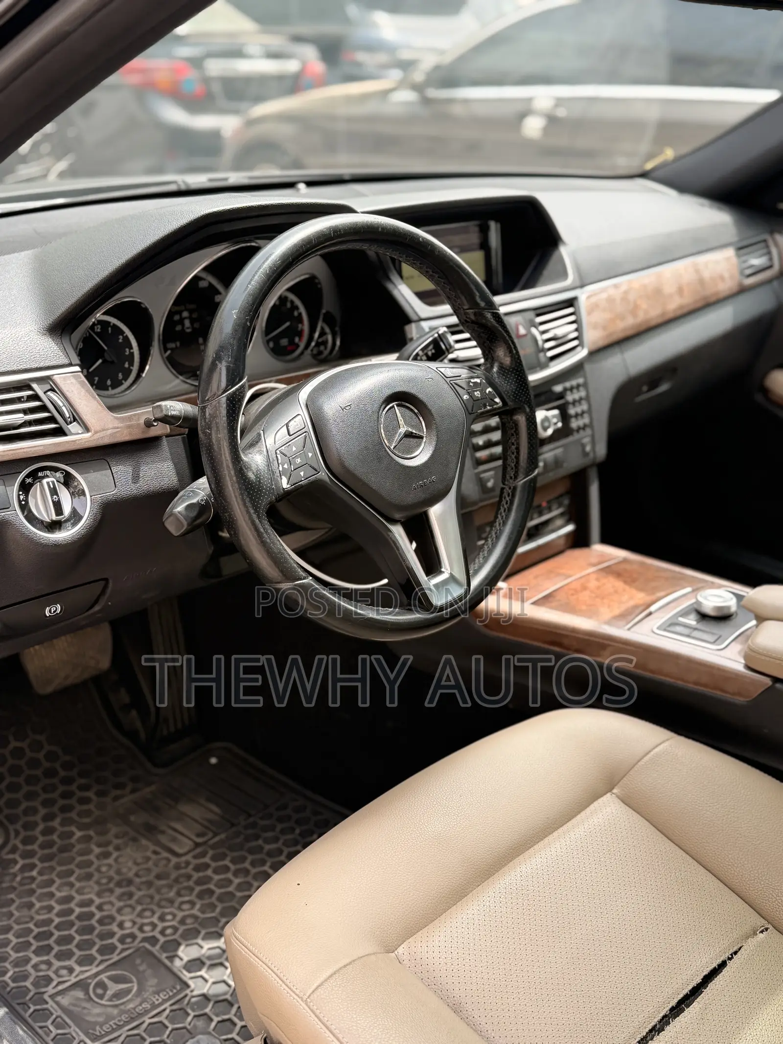 Mercedes-Benz E350 Base 4dr Sedan RWD (3.5L 6cyl 7A) 2012 Black