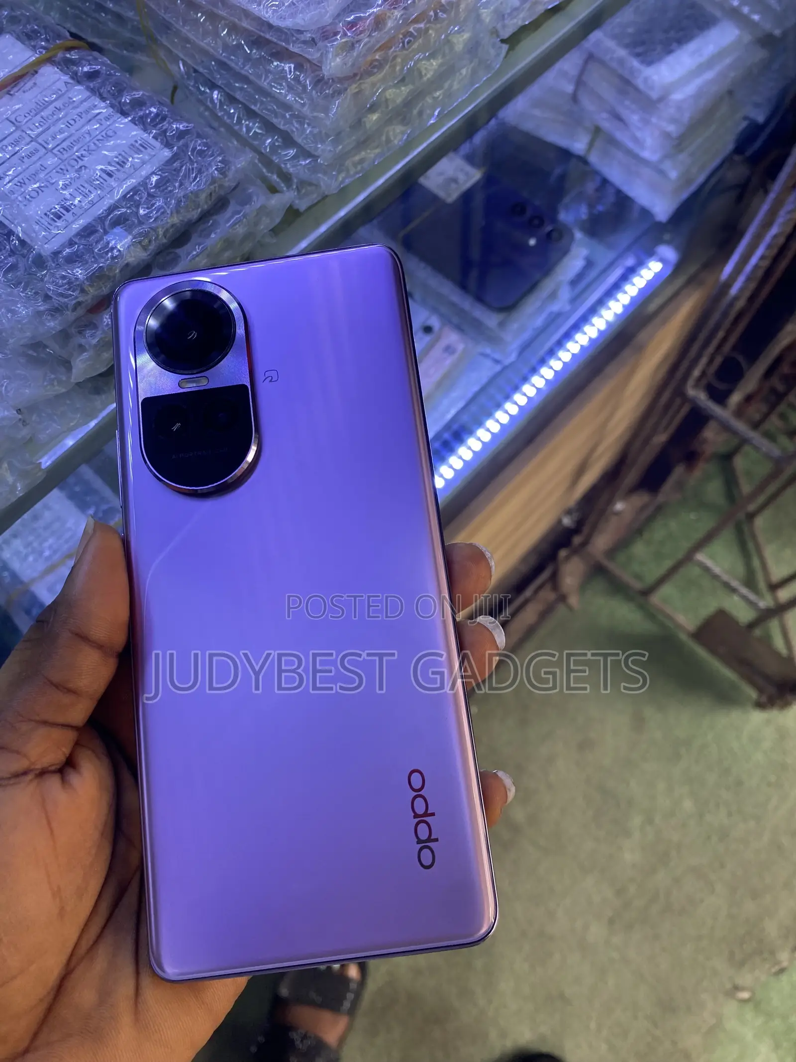 Oppo Reno10 Pro 256 GB Purple