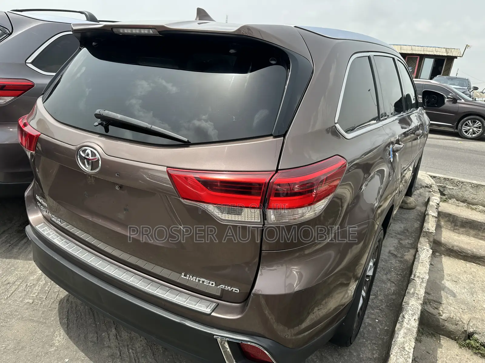Toyota Highlander Limited Platinum 4x4 V6 (3.5L 6cyl 8A) 2018 Pearl