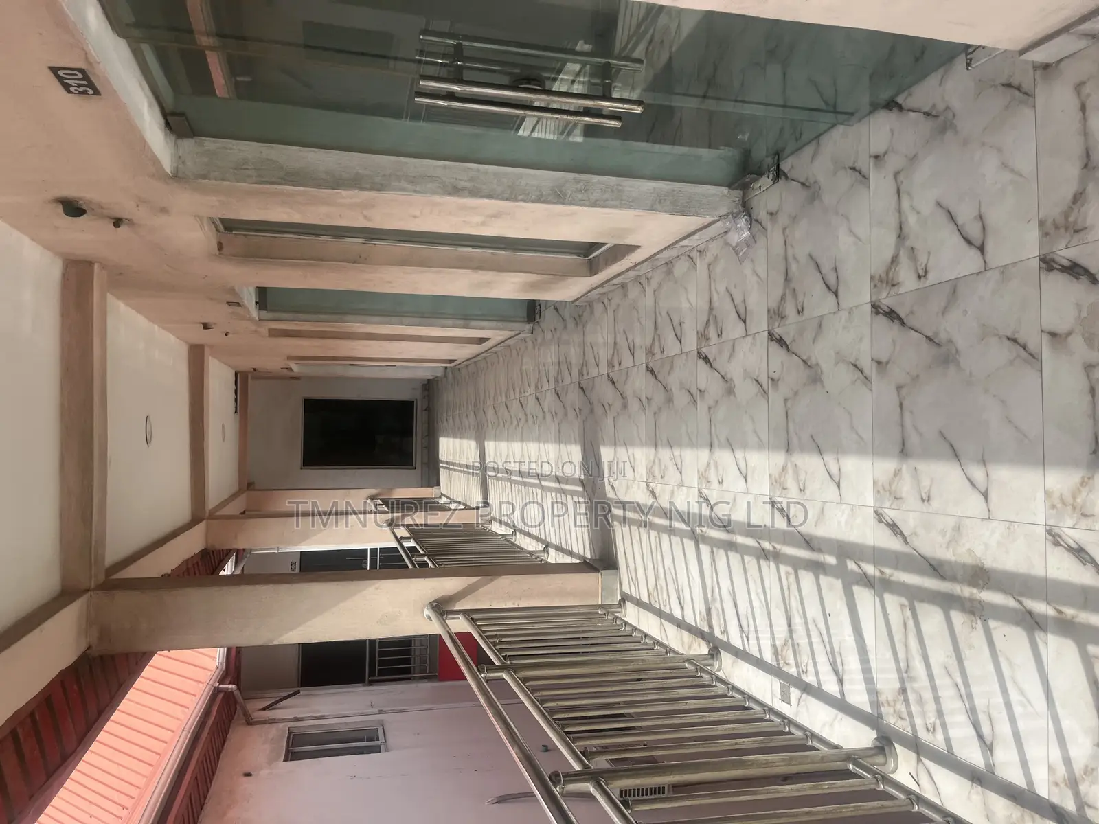 Shop for Interior Decoration in Lekki 1