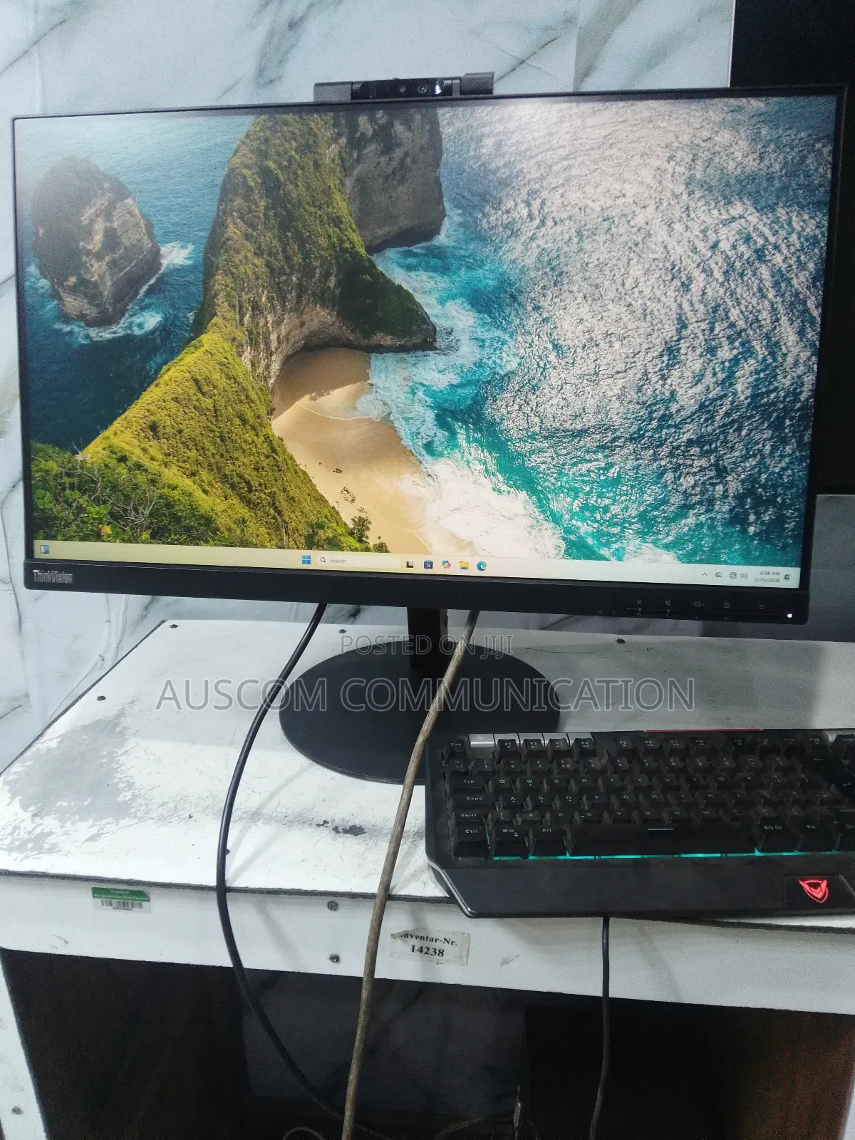 Lenovo 24 Inches Framless FHD 16:9 Ratio Ips Panel With Webcam