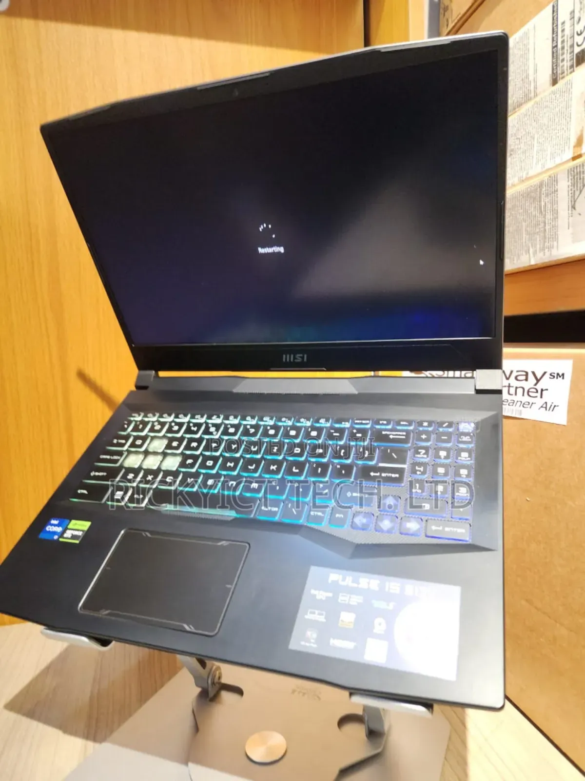 Laptop MSI Pulse GL66 16GB Intel Core i7 SSD 512GB