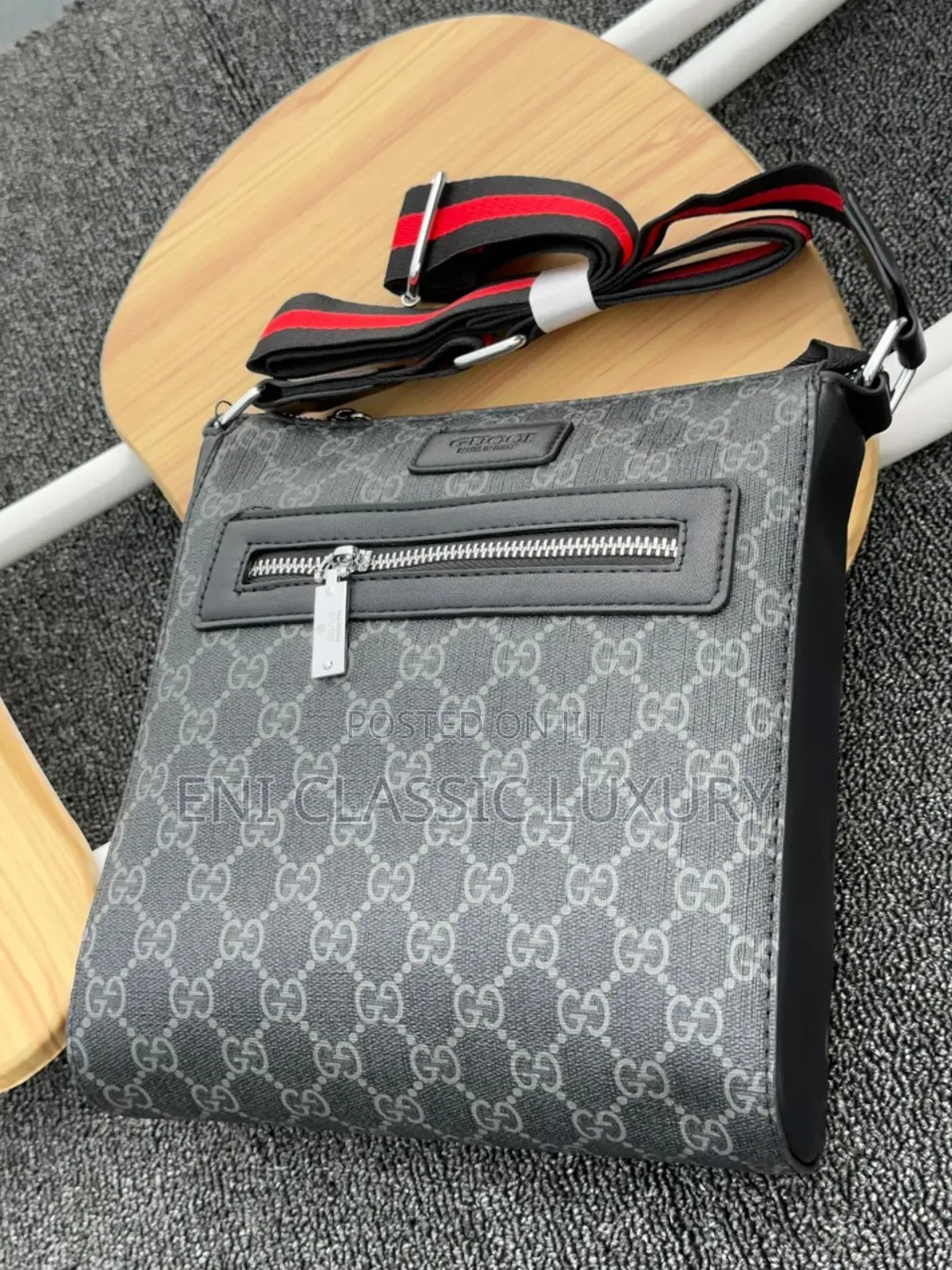 Gucci Luxury Crossbody Bags Well Banded Package