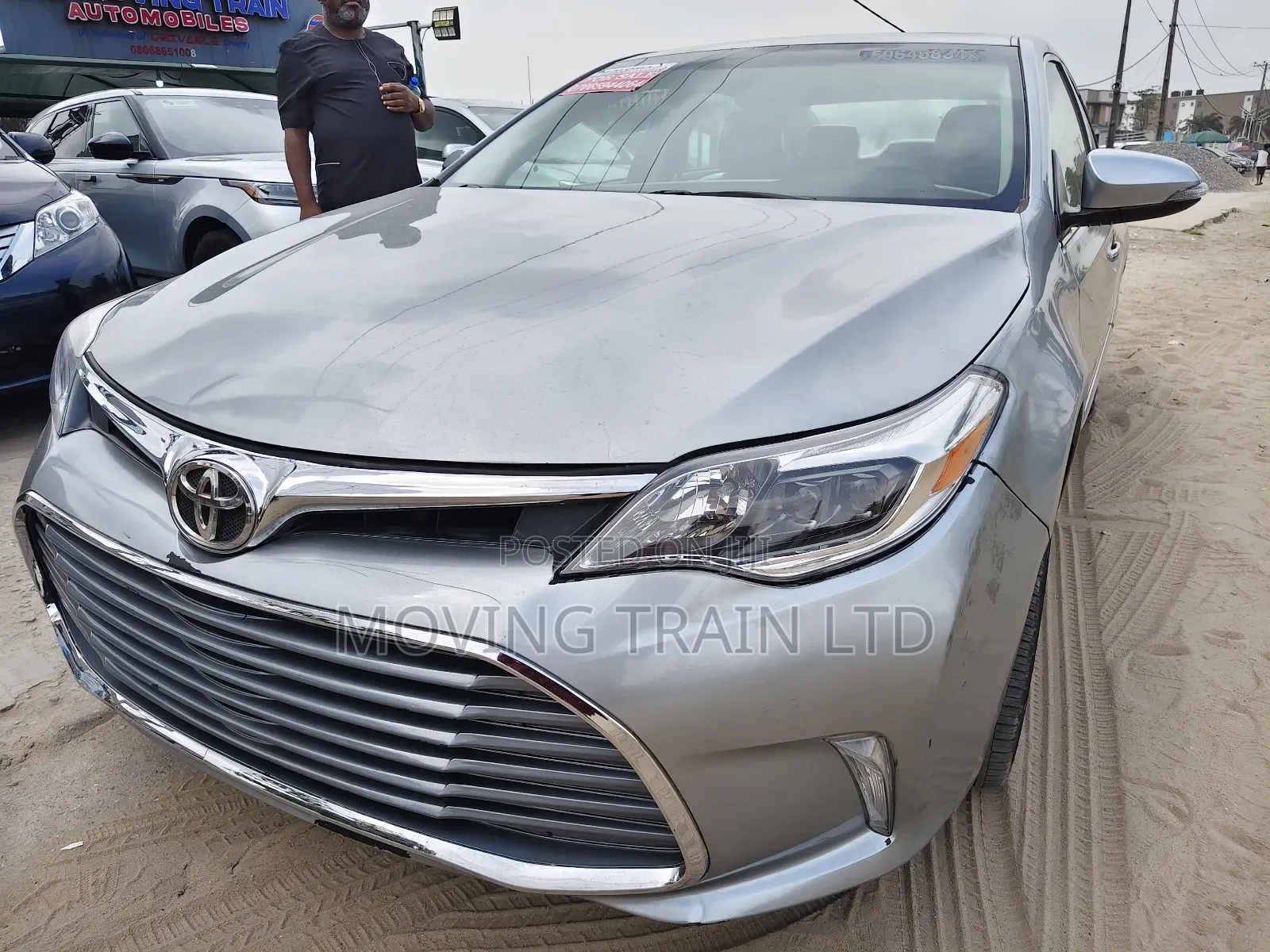 Toyota Avalon XLE Premium Sedan FWD (3.5L 6cyl 6A) 2017 Gray