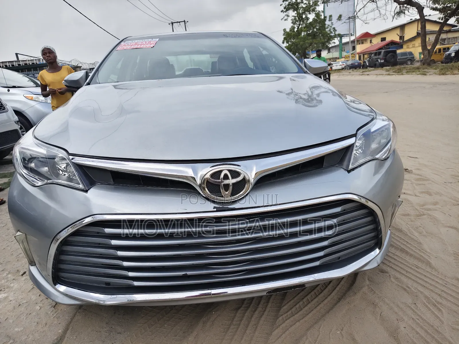Toyota Avalon XLE Premium Sedan FWD (3.5L 6cyl 6A) 2017 Gray