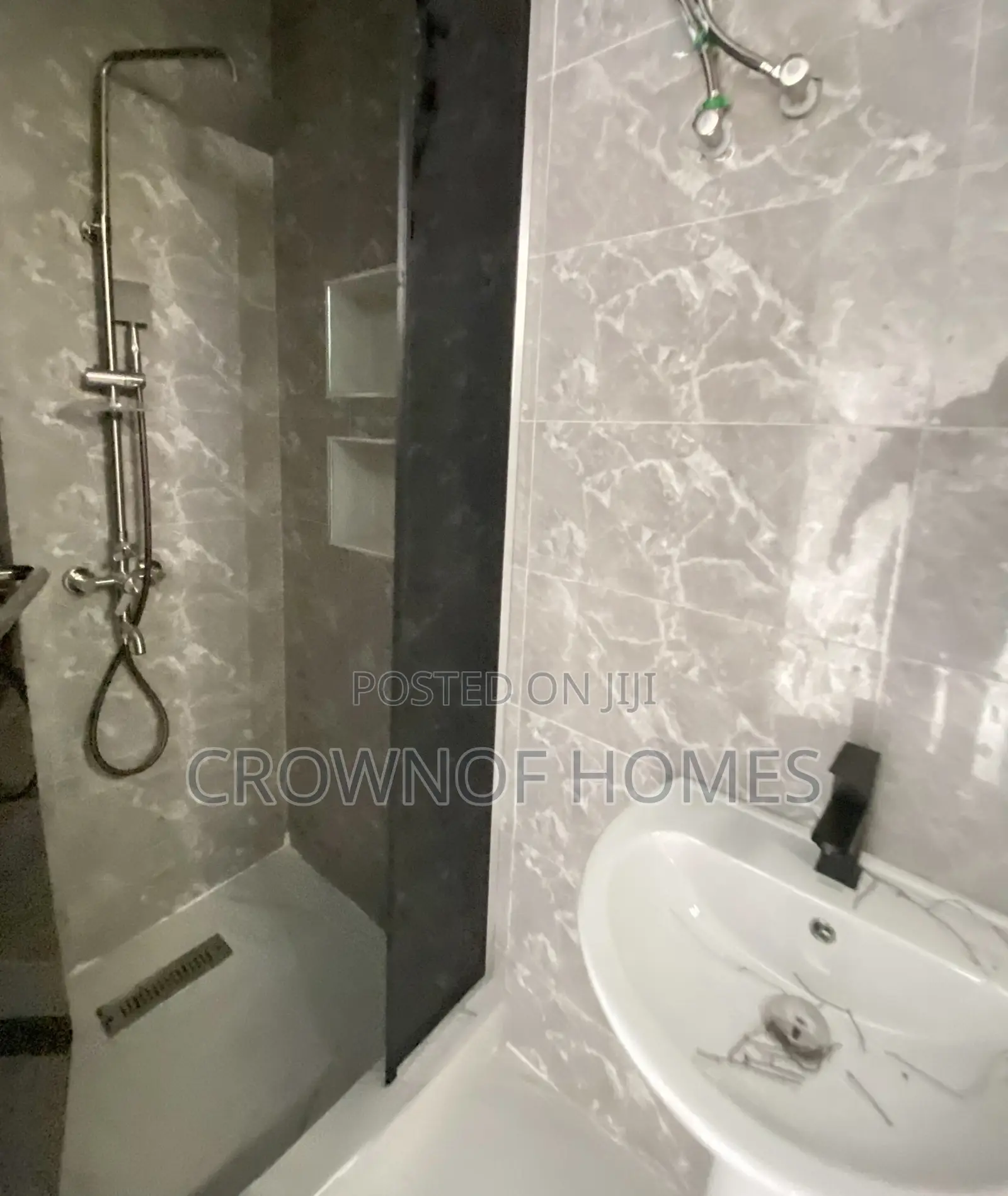 4bdrm Duplex in Beechwood Estate, Bogije for sale