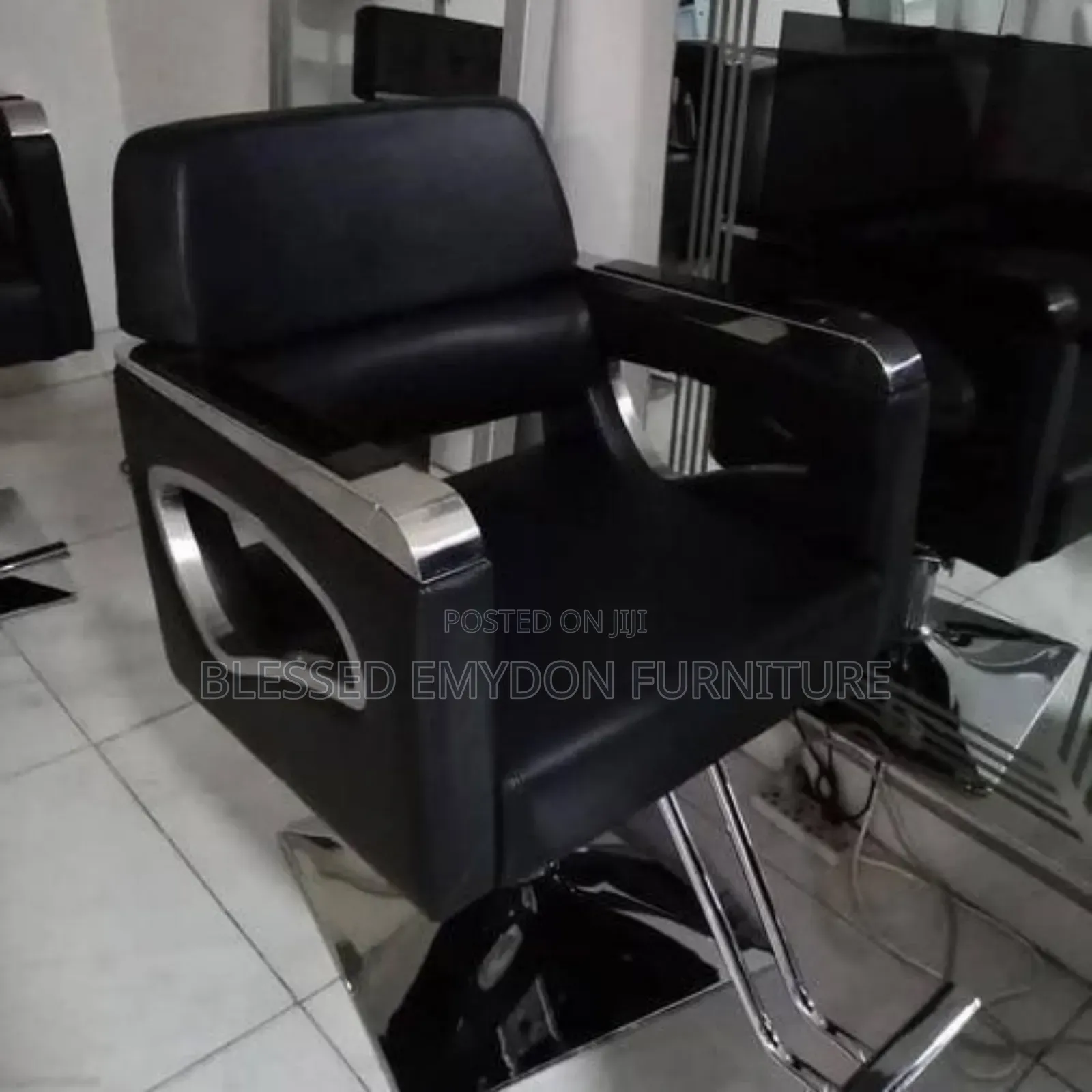 Quality Gold Ajustable Chair